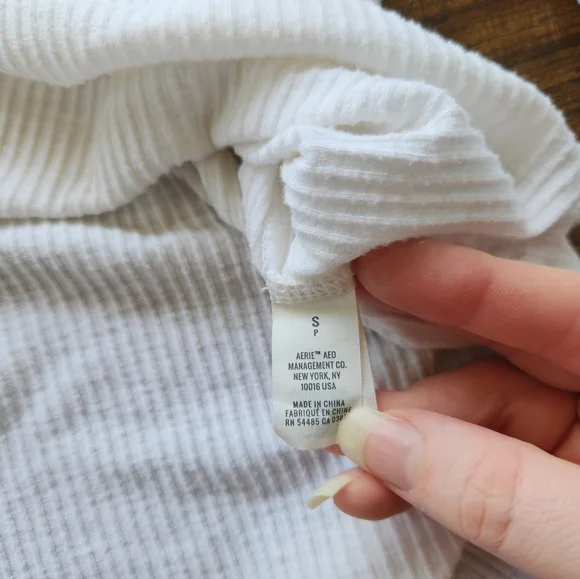 Aerie Real Soft Long Sleeve Oversized Top - Size Small - Picture 5 of 8